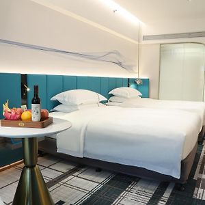 Elite Twin Room